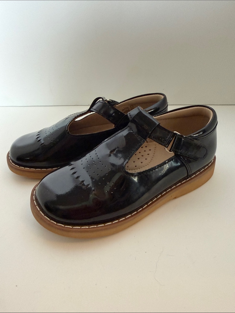 Elephantito Patent Leather Black Kids Mary Jane Dress Shoes sz 9 T strap EUC
